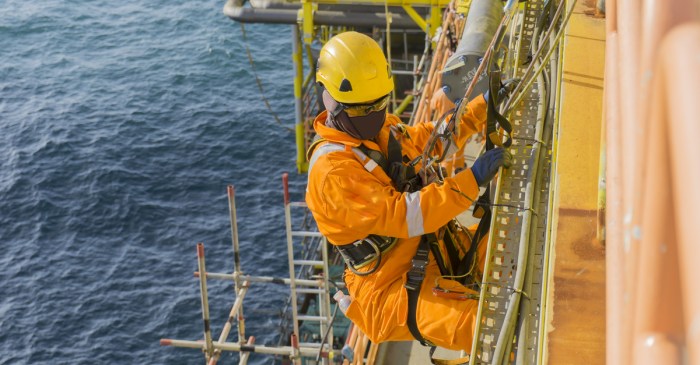 Offshore Accident Lawyer: Protecting the Rights of Offshore Workers ...
